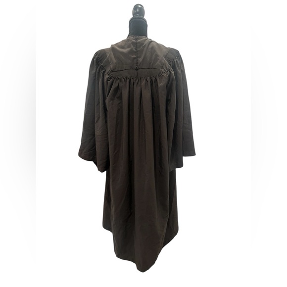 Graduation Gown - Picture 4 of 5